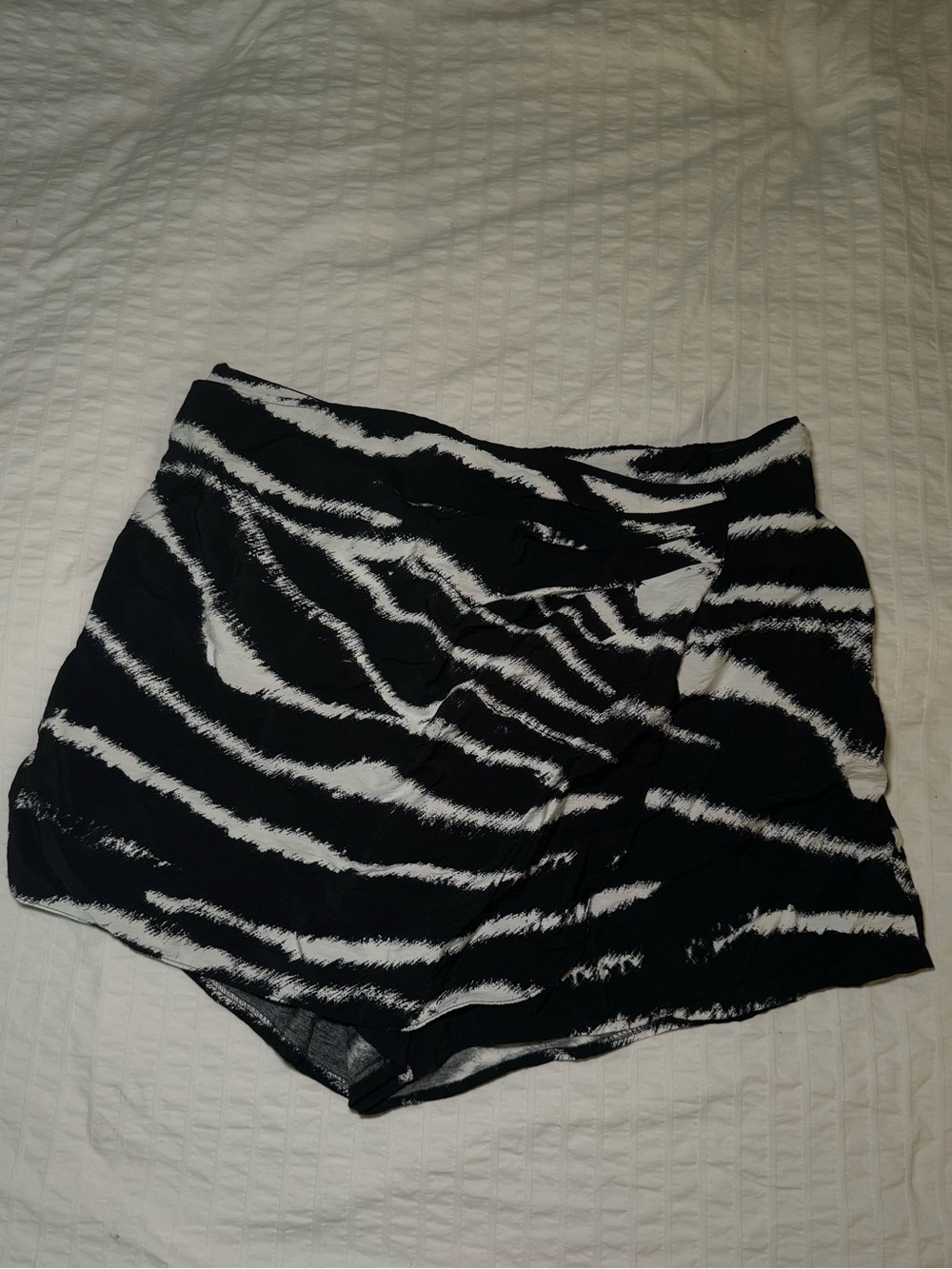 PRIMARK Skort Women’s Large Black & White Zebra Print - Like New